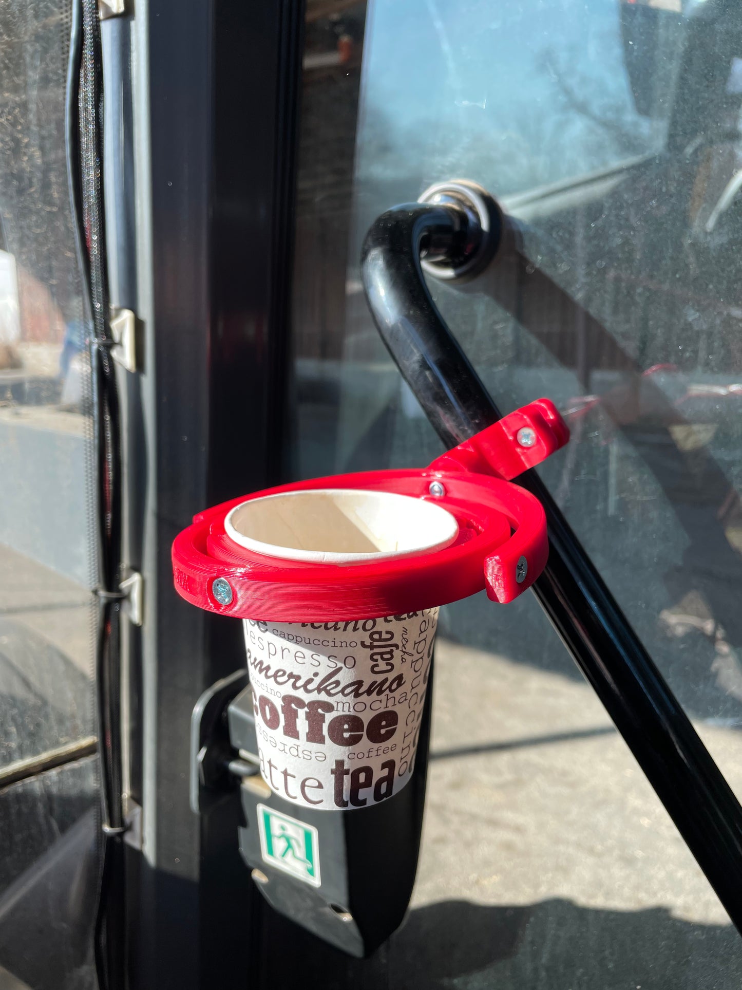 🚜🍹GyrGo Cup Holder Expander Gyroscopic for Coffee and Cans - Anti-Spill 🛻